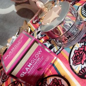 Glam glow tinted bronze moisturizer